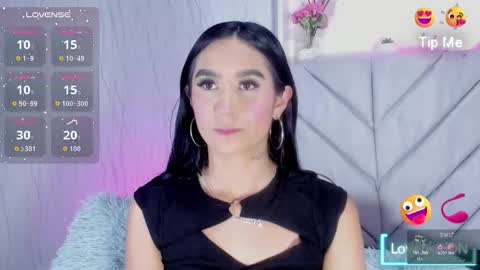 Snapshot of nicolqueen_ chatting on December 2025 09:14:01 AM NICOL online show from December 2025 09:14:01 AM