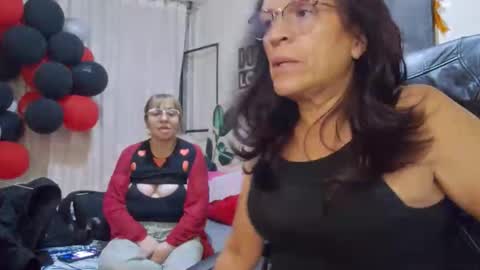 Snapshot of nicoltatiana_ chatting on April 2026 12:12:01 AM nicoltatiana_ online show from April 2026 12:12:01 AM