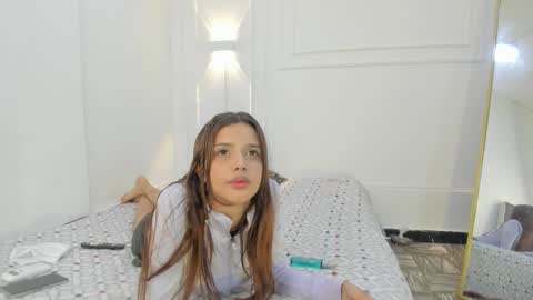 Nicol online show from March 2026 10:59:01 PM