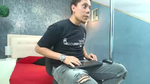 Snapshot of nigh_fire chatting on May 2026 03:45:02 AM NIGH FIRE online show from May 2026 03:45:02 AM
