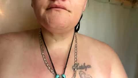 nightshade8807 online show from October 2025 05:40:02 PM