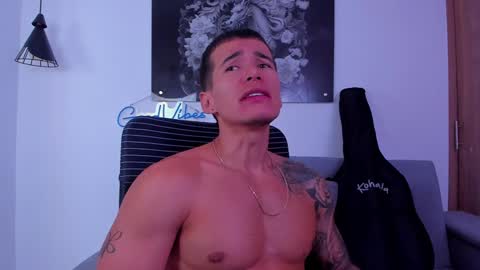 Niick online show from February 2025 01:02:01 AM