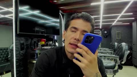 Snapshot of niickcooper chatting on March 2026 03:33:01 AM Niick online show from March 2026 03:33:01 AM