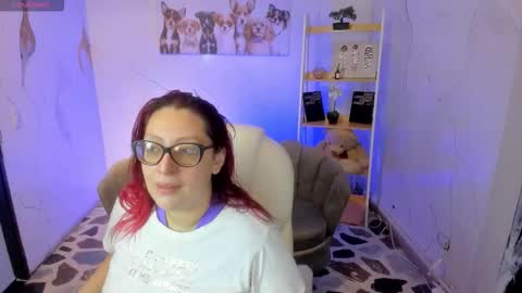 Anni online show from October 2025 08:29:02 PM