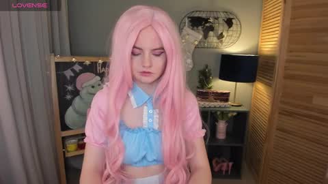 niiik_miiiki online show from December 2024 07:44:02 AM