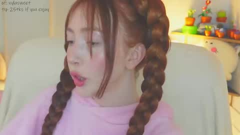 of Nylasweet online show from February 2025 05:33:01 PM