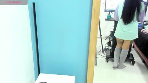 Snapshot of niinaink chatting on February 2025 11:55:01 AM NINAINK online show from February 2025 11:55:01 AM