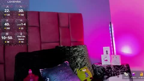 Snapshot of niinaink chatting on February 2025 03:31:02 PM NINAINK online show from February 2025 03:31:02 PM