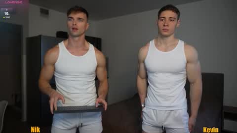 Snapshot of nik_sharp chatting on October 2025 02:13:02 PM Nik online show from October 2025 02:13:02 PM