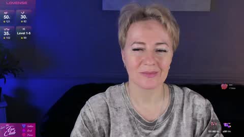 Snapshot of nika_smit chatting on December 2024 08:26:01 AM Nika online show from December 2024 08:26:01 AM