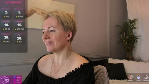 Snapshot of nika_smit chatting on January 2025 11:34:02 AM Nika online show from January 2025 11:34:02 AM