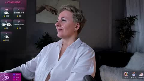 Snapshot of nika_smit chatting on February 2025 11:55:01 AM Nika online show from February 2025 11:55:01 AM