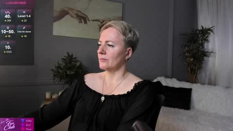 Snapshot of nika_smit chatting on March 2025 11:22:02 AM Nika online show from March 2025 11:22:02 AM