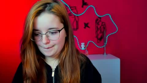 Snapshot of nika_still chatting on April 2026 06:06:01 AM Little Angel online show from April 2026 06:06:01 AM