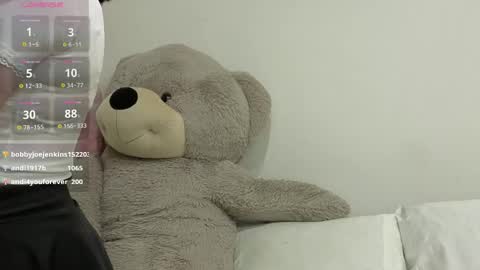 Nika online show from April 2026 06:28:01 PM