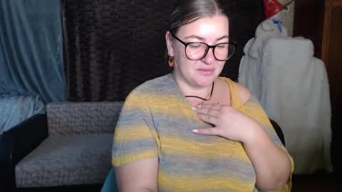 Nika online show from November 2025 04:24:02 AM