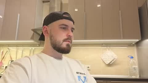 Snapshot of nikbusiness chatting on November 2025 05:45:02 PM Nick online show from November 2025 05:45:02 PM