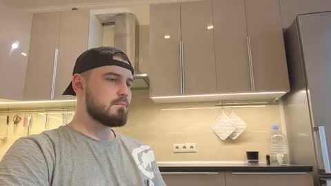 Snapshot of nikbusiness chatting on November 2025 09:52:01 AM Nick online show from November 2025 09:52:01 AM