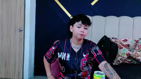 Nikievanz online show from May 2026 06:03:01 PM