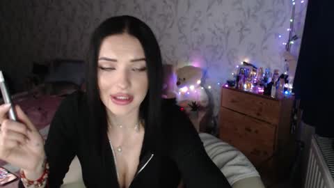 nikimousi online show from March 2026 10:15:01 PM