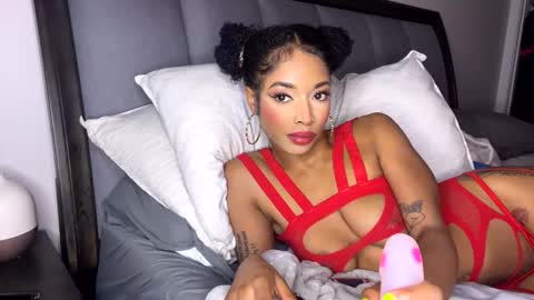 nikitalove104 online show from October 2025 08:29:02 PM