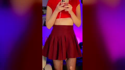 Snapshot of nikki_goldberg chatting on March 2026 05:55:01 AM Kitty Chatte online show from March 2026 05:55:01 AM