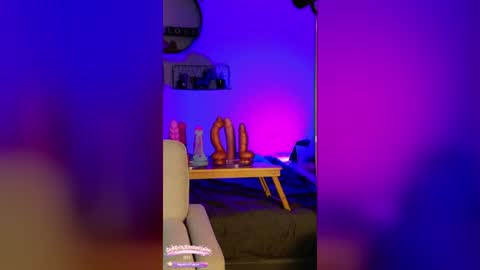 Snapshot of nikki_goldberg chatting on April 2026 06:25:02 AM Kitty Chatte online show from April 2026 06:25:02 AM