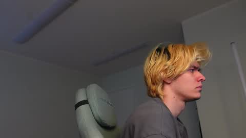 nikki online show from March 2026 03:41:02 PM