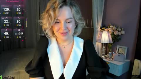 Snapshot of nikki_kai chatting on October 2025 12:41:02 AM Nikki online show from October 2025 12:41:02 AM