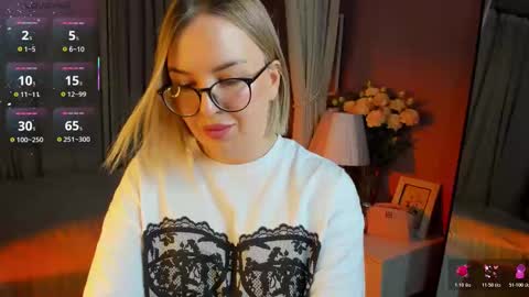 Snapshot of nikki_kai chatting on November 2025 02:10:01 AM Nikki online show from November 2025 02:10:01 AM