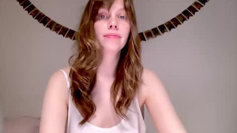 Nikki online show from December 2025 10:11:02 AM