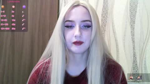 Nikki Roseanna online show from November 2025 01:44:02 PM