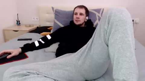 Nick online show from February 2026 07:01:01 AM