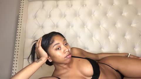 NikkiB online show from March 2025 03:08:01 AM