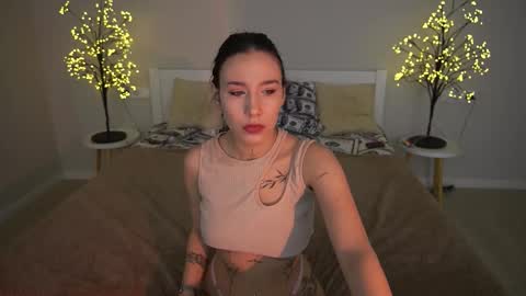 Nikki online show from November 2025 06:46:01 AM