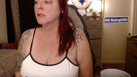 Snapshot of nikkimasters1091 chatting on December 2024 01:15:02 AM Nikki Mastersgirl1091 online show from December 2024 01:15:02 AM