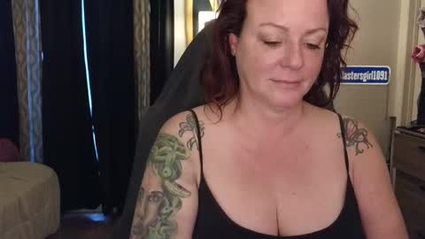 Snapshot of nikkimasters1091 chatting on January 2025 12:05:02 AM Nikki Mastersgirl1091 online show from January 2025 12:05:02 AM