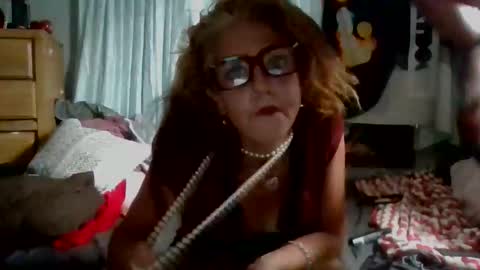 Snapshot of nikkis214 chatting on April 2026 07:59:01 PM NicTy online show from April 2026 07:59:01 PM