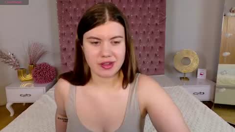 Snapshot of nikkivelvets chatting on July 2026 06:59:01 PM NikkiVelvets online show from July 2026 06:59:01 PM