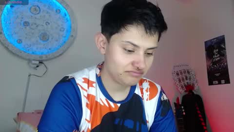 Nikky online show from February 2025 01:30:01 PM