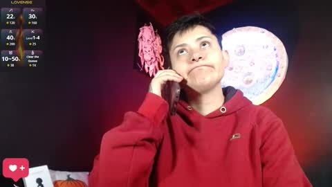 Nikky online show from October 2025 01:20:02 PM