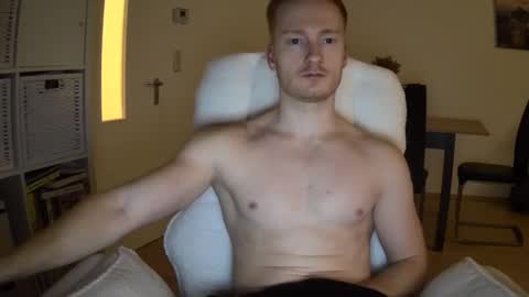 Snapshot of niklas_g chatting on February 2026 06:02:02 PM niklas_g online show from February 2026 06:02:02 PM