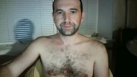 nikolas_vaz online show from November 2025 09:36:02 PM