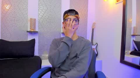    online show from January 2025 07:06:01 AM