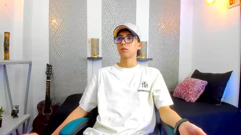    online show from February 2025 04:09:02 AM