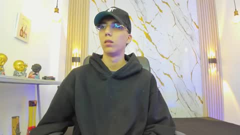    online show from February 2026 04:00:02 AM