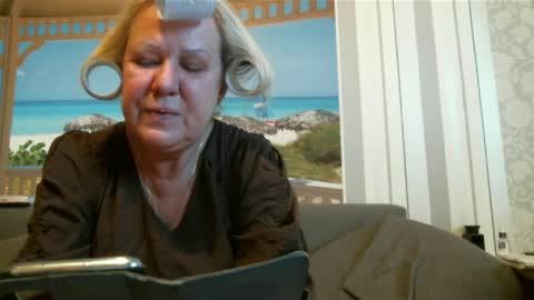 Nikole1 online show from February 2025 09:53:02 AM