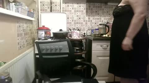 Snapshot of nikolettared chatting on January 2025 03:43:01 AM Nikoletta online show from January 2025 03:43:01 AM