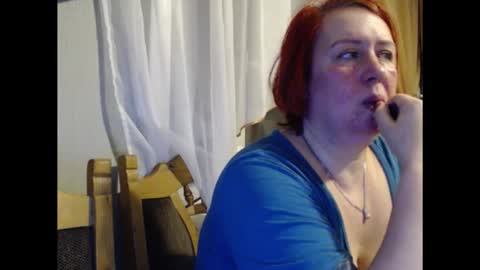 Snapshot of nikolettared chatting on December 2025 06:58:01 PM Nikoletta online show from December 2025 06:58:01 PM