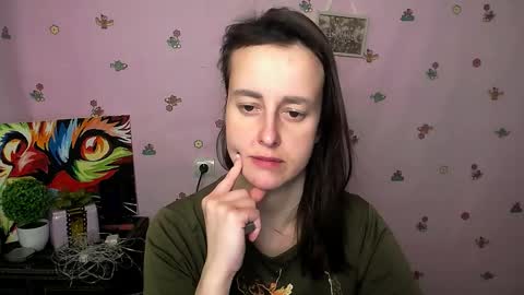 Nikolleta online show from December 2025 10:43:01 AM